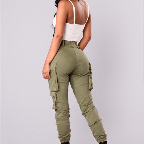 Cargo pants - Picture 1 of 2
